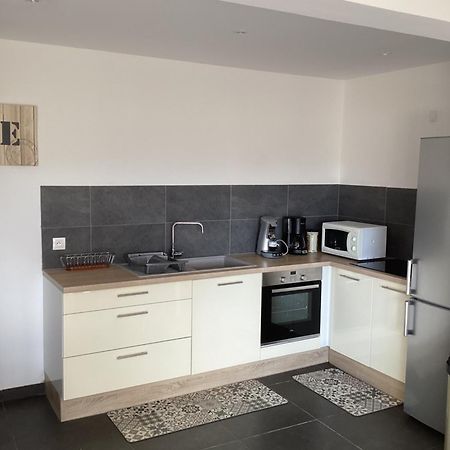 Apartmán Casa Laurel Figari  Exteriér fotografie